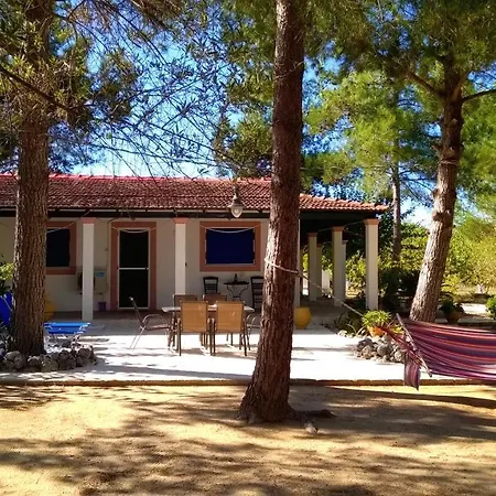 Villa Emilia Villa *